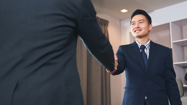 A Guide to Finding Employment Lawyers Denver Residents Trust